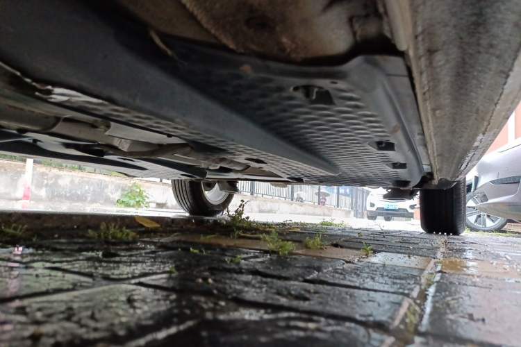 Used Volkswagen Polo 2013 1.4L Manual Comfort Edition Chassis Front Left