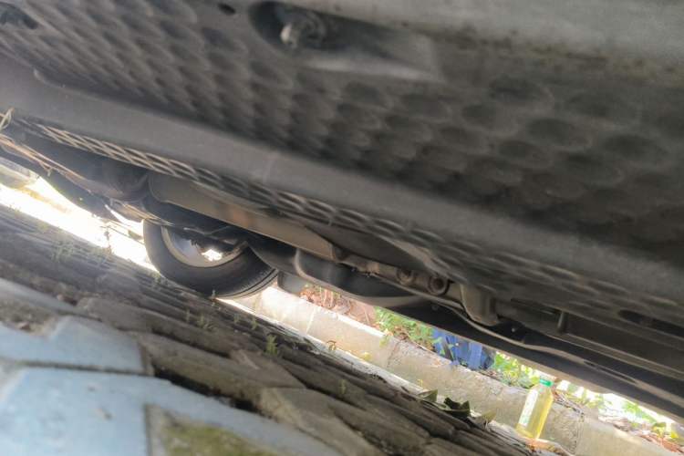 Used Volkswagen Polo 2013 1.6L Manual Comfort Edition Chassis Front Left