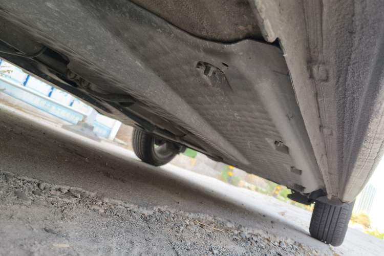Used Volkswagen Polo 2013 1.6L Automatic Comfort Edition Chassis Front Left