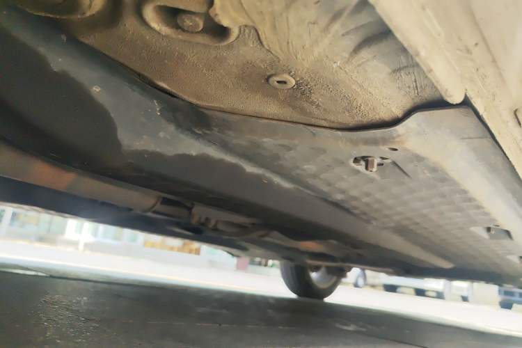 Used Volkswagen Polo 2013 1.6L Automatic Comfort Edition Chassis Front Left