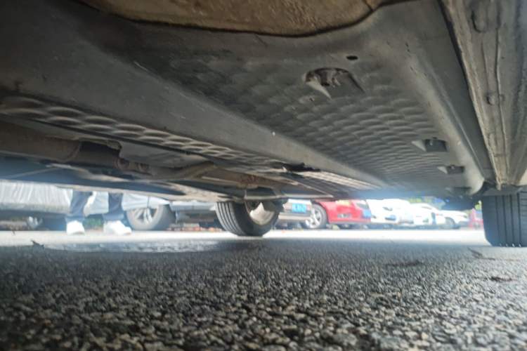 Used Volkswagen Polo 2013 1.6L Automatic Comfort Edition Chassis Front Left