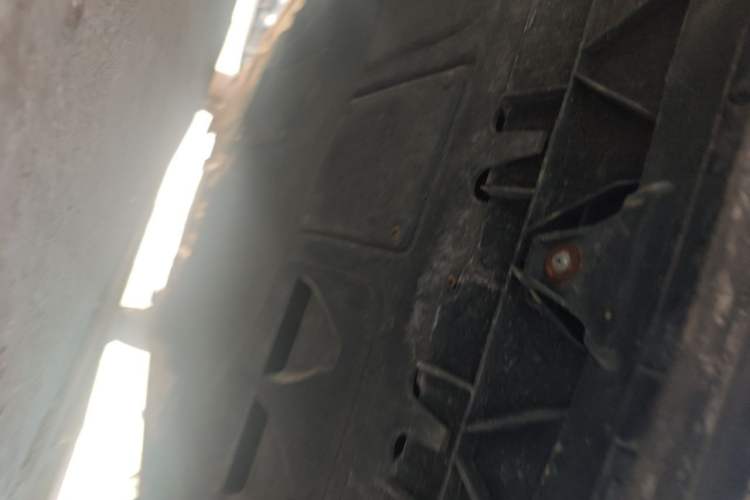 Used Volkswagen Polo 2013 1.6L Automatic Luxury Edition Chassis Front