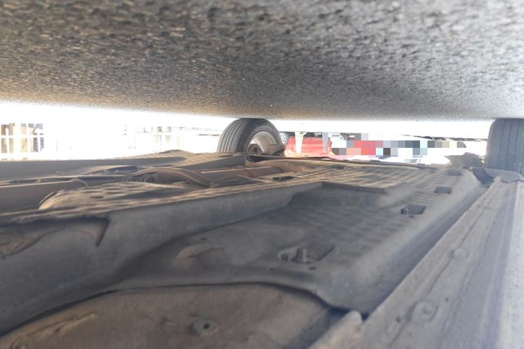 Used Volkswagen Polo 2013 1.4L Manual Comfort Edition Chassis Front Right