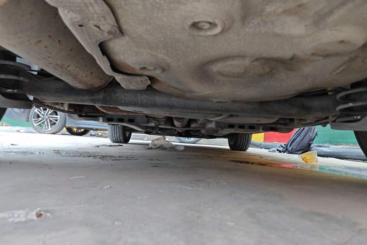 Used Volkswagen Polo 2013 1.6L Manual Comfort Edition Chassis Rear