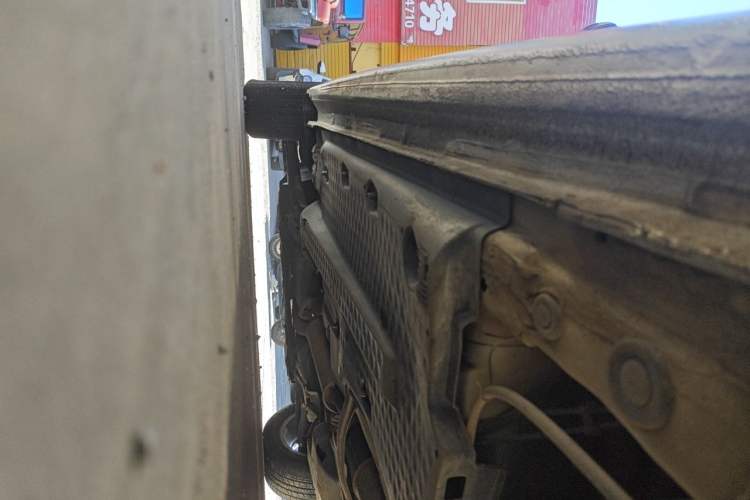 Used Volkswagen Polo 2013 1.6L Automatic Comfort Edition Chassis Rear Left