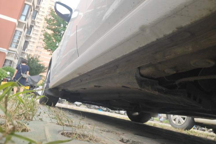 Used Volkswagen Polo 2013 1.6L Automatic Comfort Edition Chassis Rear Left