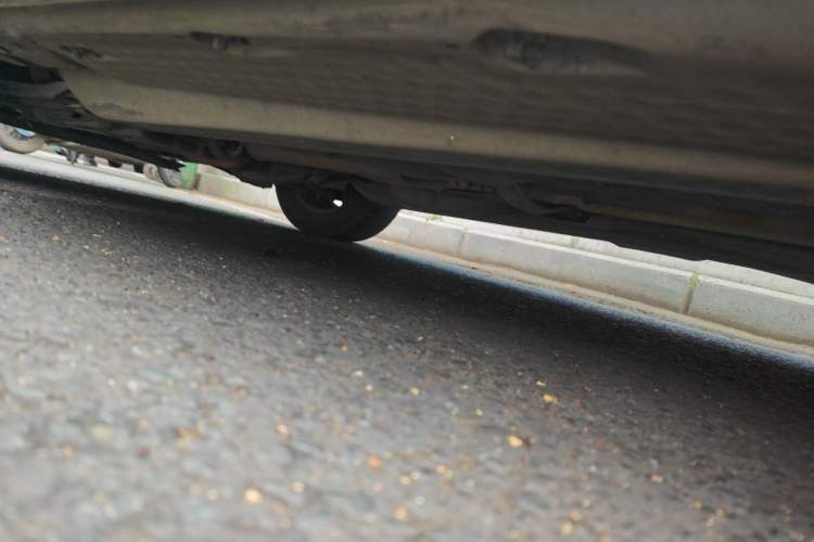 Used Volkswagen Polo 2013 1.4L Manual Fashion Edition Chassis Rear Left