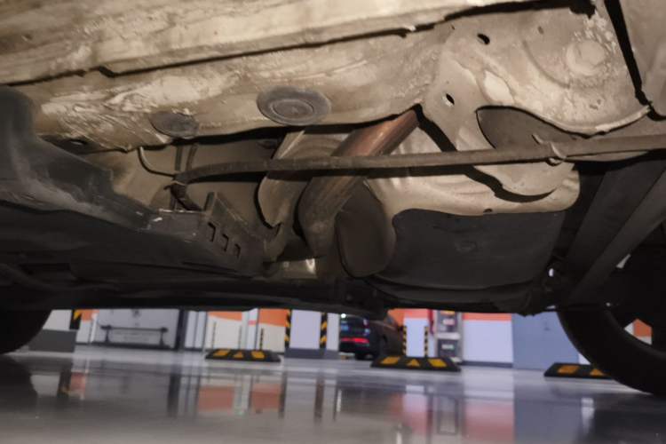 Used Volkswagen Polo 2013 1.6L Automatic Comfort Edition Chassis Rear Left