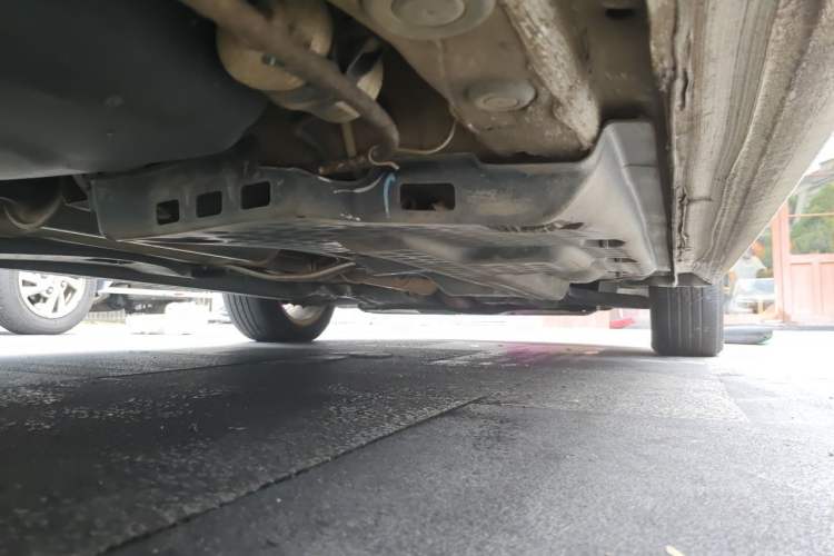 Used Volkswagen Polo 2013 1.6L Automatic Comfort Edition Chassis Rear Right