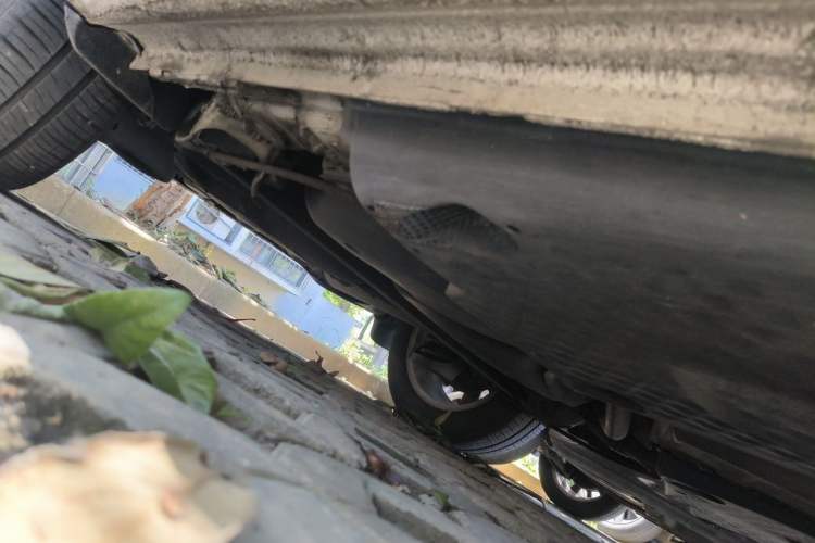 Used Volkswagen Polo 2013 1.6L Manual Comfort Edition Chassis Rear Right