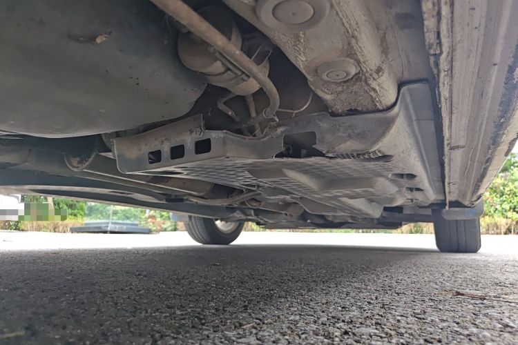 Used Volkswagen Polo 2013 1.6L Manual Comfort Edition Chassis Rear Right