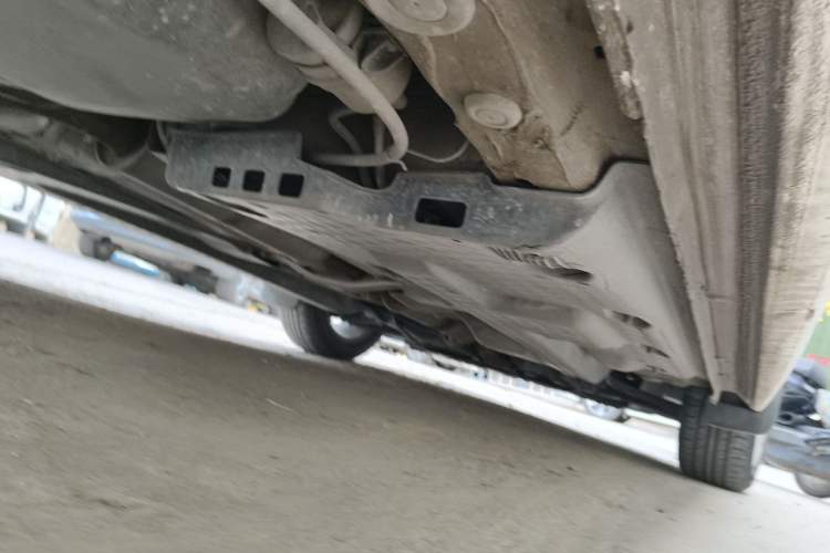 Used Volkswagen Polo 2013 1.6L Automatic Comfort Edition Chassis Rear Right