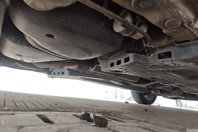 Used Volkswagen Polo 2013 1.6L Automatic Comfort Edition Chassis Rear Right