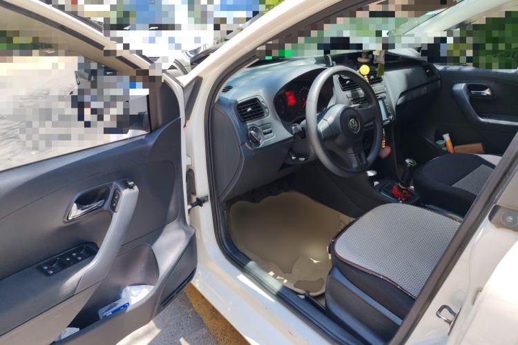 Used Volkswagen Polo 2013 1.4L Manual Fashion Edition Driver Seat