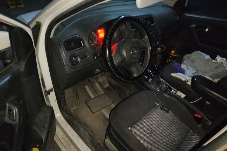 Used Volkswagen Polo 2013 1.6L Automatic Comfort Edition Driver Seat