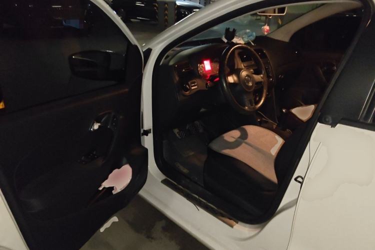 Used Volkswagen Polo 2013 1.4L Manual Fashion Edition Driver Seat