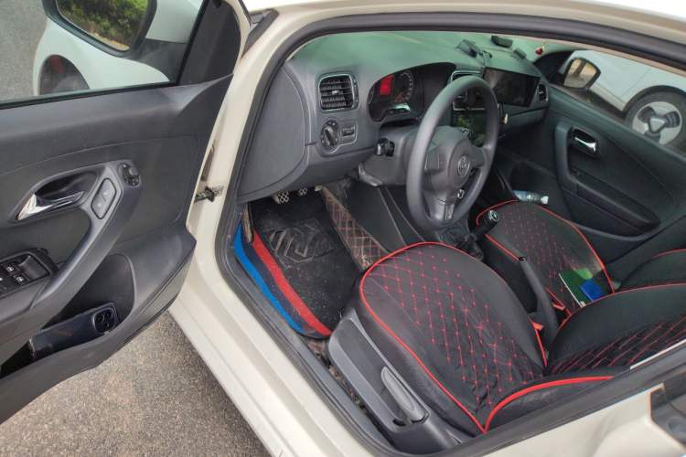 Used Volkswagen Polo 2013 1.4L Manual Comfort Edition Driver Seat