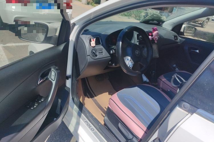 Used Volkswagen Polo 2013 1.6L Automatic Comfort Edition Driver Seat