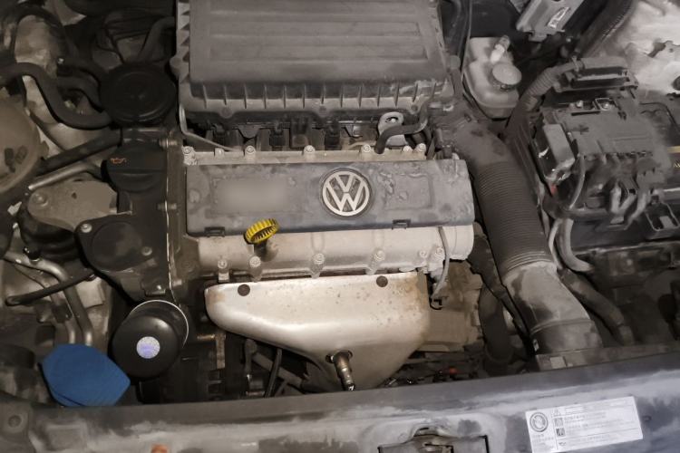 Used Volkswagen Polo 2013 1.6L Automatic Comfort Edition Engine Bay