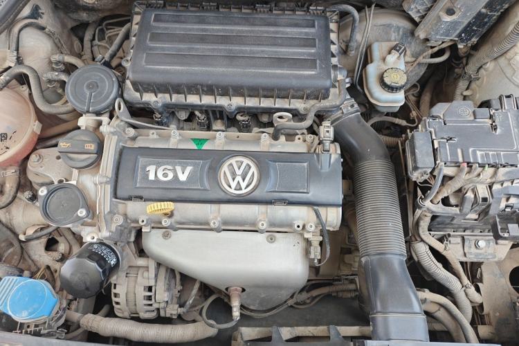 Used Volkswagen Polo 2013 1.6L Manual Comfort Edition Engine Bay