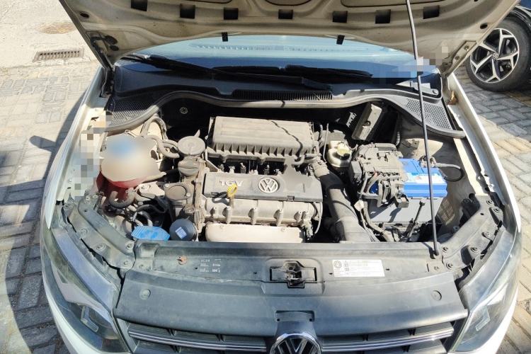 Used Volkswagen Polo 2013 1.6L Automatic Comfort Edition Engine Bay