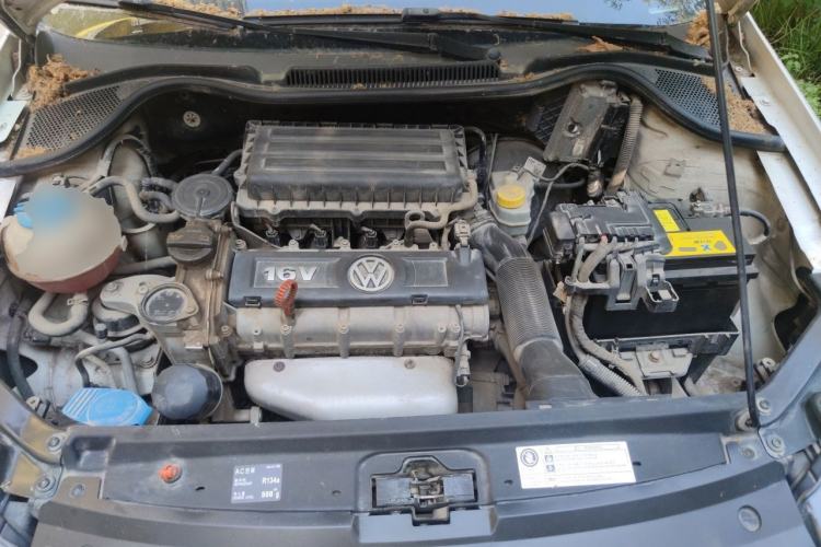 Used Volkswagen Polo 2013 1.6L Manual Comfort Edition Engine Bay