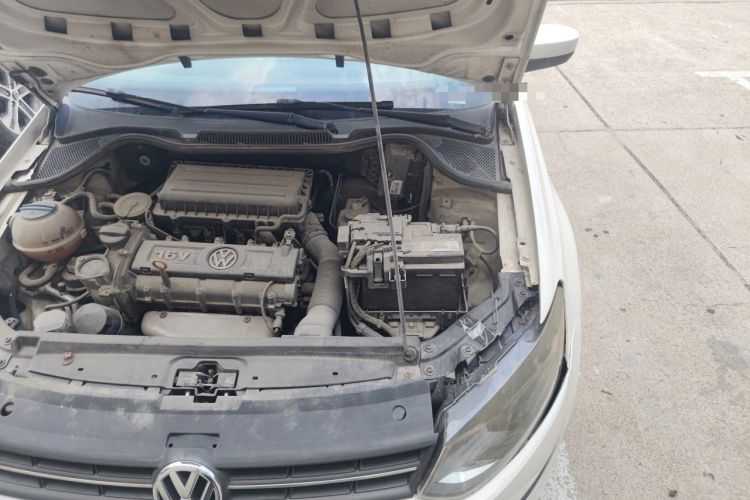 Used Volkswagen Polo 2013 1.4L Manual Fashion Edition Engine Bay Left