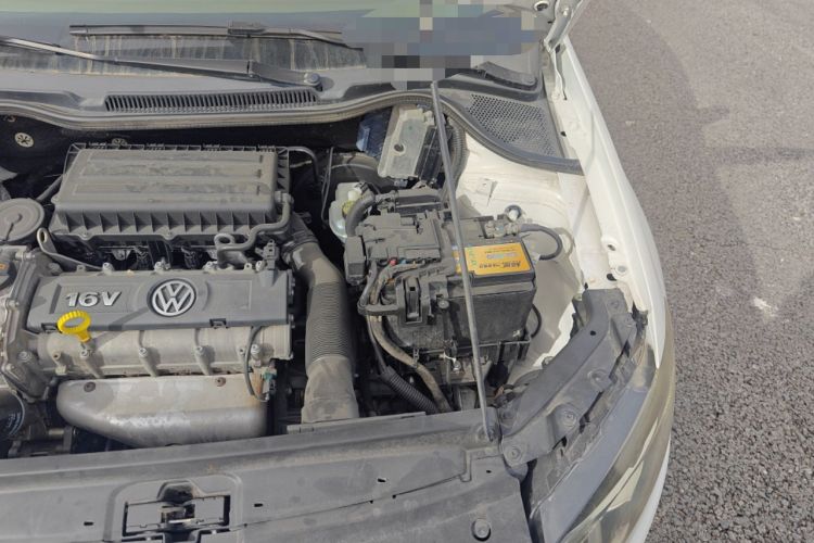 Used Volkswagen Polo 2013 1.6L Automatic Comfort Edition Engine Bay Left
