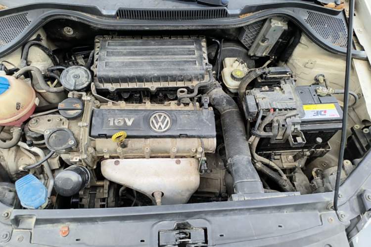 Used Volkswagen Polo 2013 1.6L Automatic Comfort Edition Engine Bay