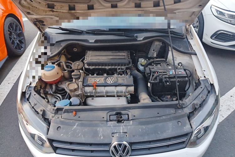 Used Volkswagen Polo 2013 1.4L Automatic Comfort Edition Engine Bay