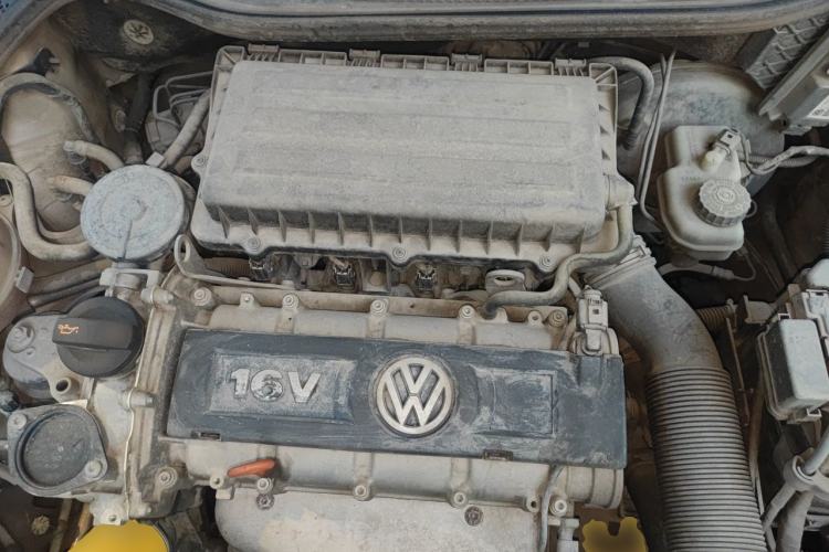 Used Volkswagen Polo 2013 1.4L Manual Fashion Edition Engine Bay