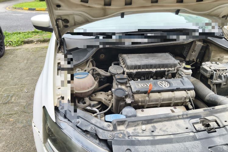 Used Volkswagen Polo 2013 1.4L Manual Comfort Edition Engine Bay Right
