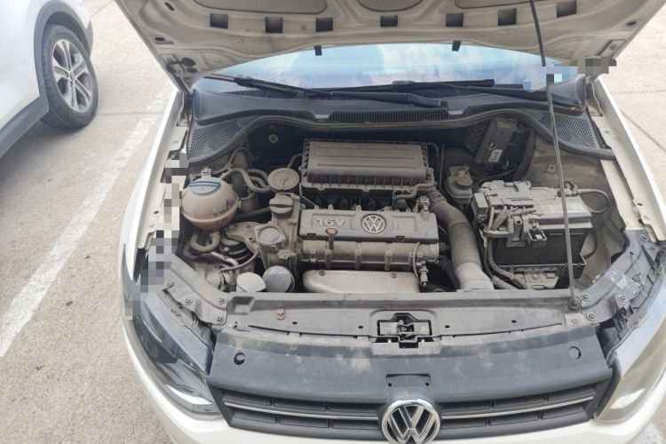 Used Volkswagen Polo 2013 1.4L Manual Fashion Edition Engine Bay Right