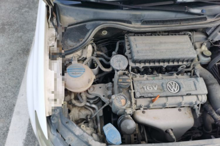 Used Volkswagen Polo 2013 1.4L Automatic Comfort Edition Engine Bay Right