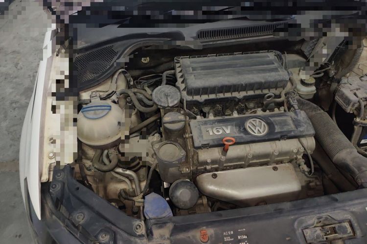 Used Volkswagen Polo 2013 1.4L Manual Fashion Edition Engine Bay Right