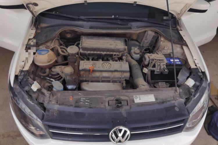 Used Volkswagen Polo 2013 1.4L Manual Fashion Edition Engine Bay