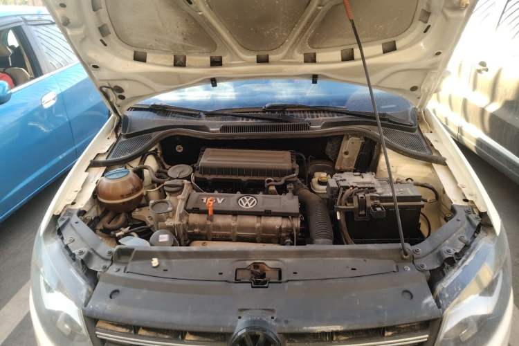 Used Volkswagen Polo 2013 1.4L Manual Comfort Edition Engine Bay