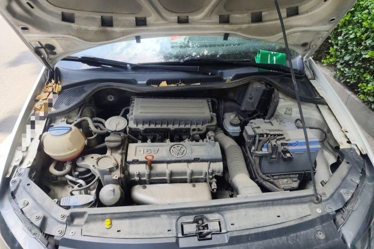Used Volkswagen Polo 2013 1.4L Manual Fashion Edition Engine Bay
