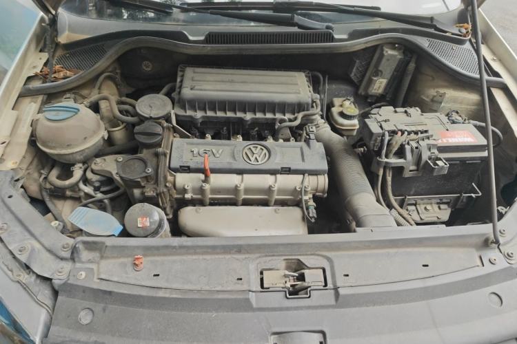 Used Volkswagen Polo 2013 1.4L Manual Fashion Edition Engine Bay