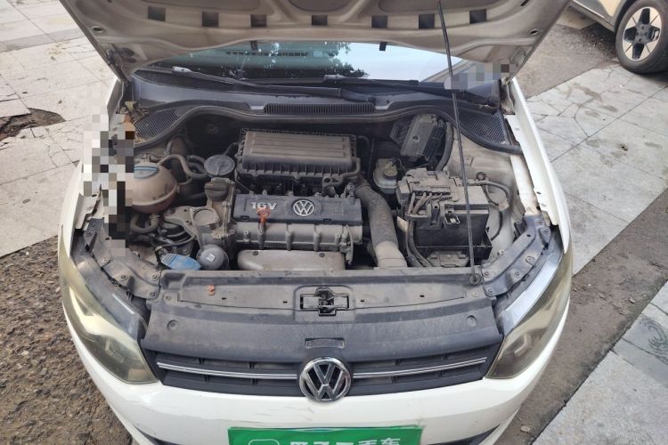 Used Volkswagen Polo 2013 1.4L Manual Comfort Edition Engine Bay