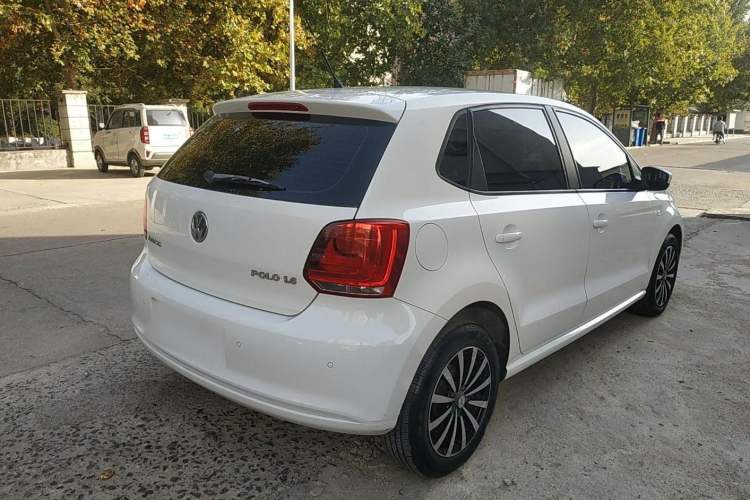 Used Volkswagen Polo 2013 1.6L Automatic Comfort Edition Exterior 4