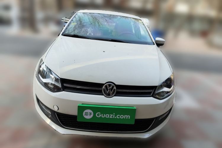 Used Volkswagen Polo 2013 1.4L Manual Comfort Edition Front