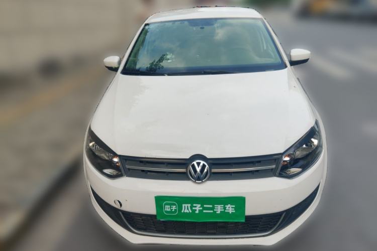 Used Volkswagen Polo 2013 1.4L Manual Fashion Edition Front