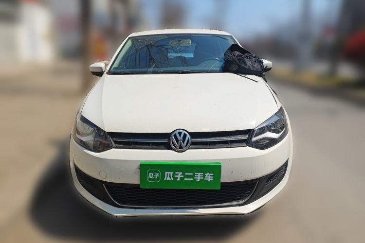 Used Volkswagen Polo 2013 1.4L Manual Fashion Edition Front