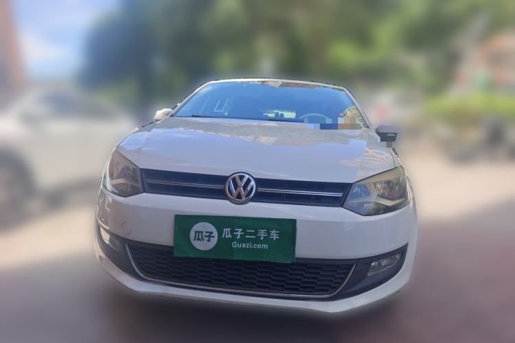 Used Volkswagen Polo 2013 1.6L Automatic Luxury Edition Front