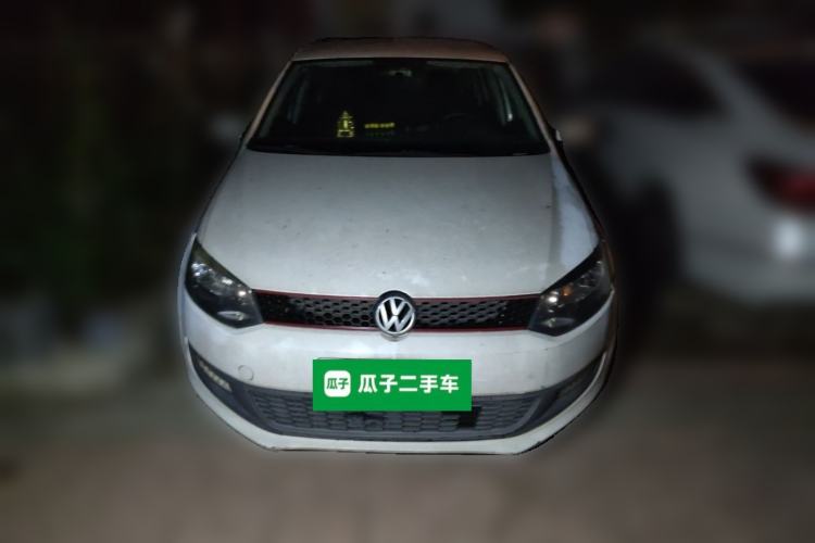 Used Volkswagen Polo 2013 1.4L Manual Fashion Edition Front