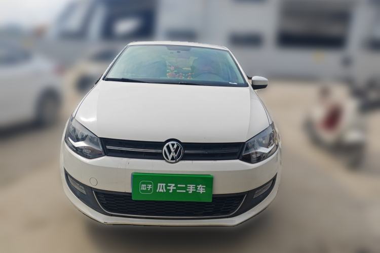 Used Volkswagen Polo 2013 1.4L Automatic Luxury Edition Front