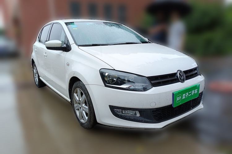Used Volkswagen Polo 2013 1.4L Manual Comfort Edition Front Right 45 Deg