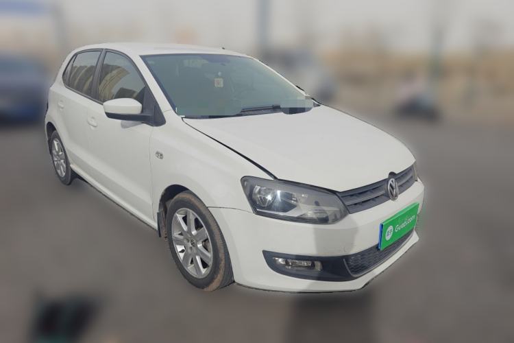 Used Volkswagen Polo 2013 1.6L Automatic Comfort Edition Front Right 45 Deg