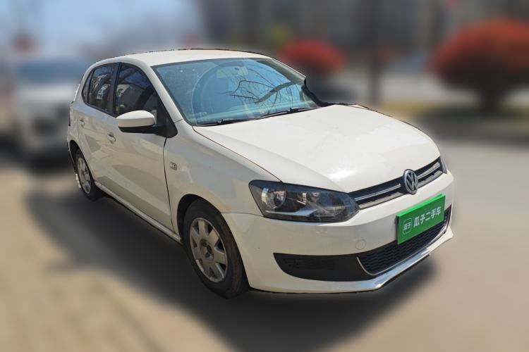 Used Volkswagen Polo 2013 1.4L Manual Fashion Edition Front Right 45 Deg